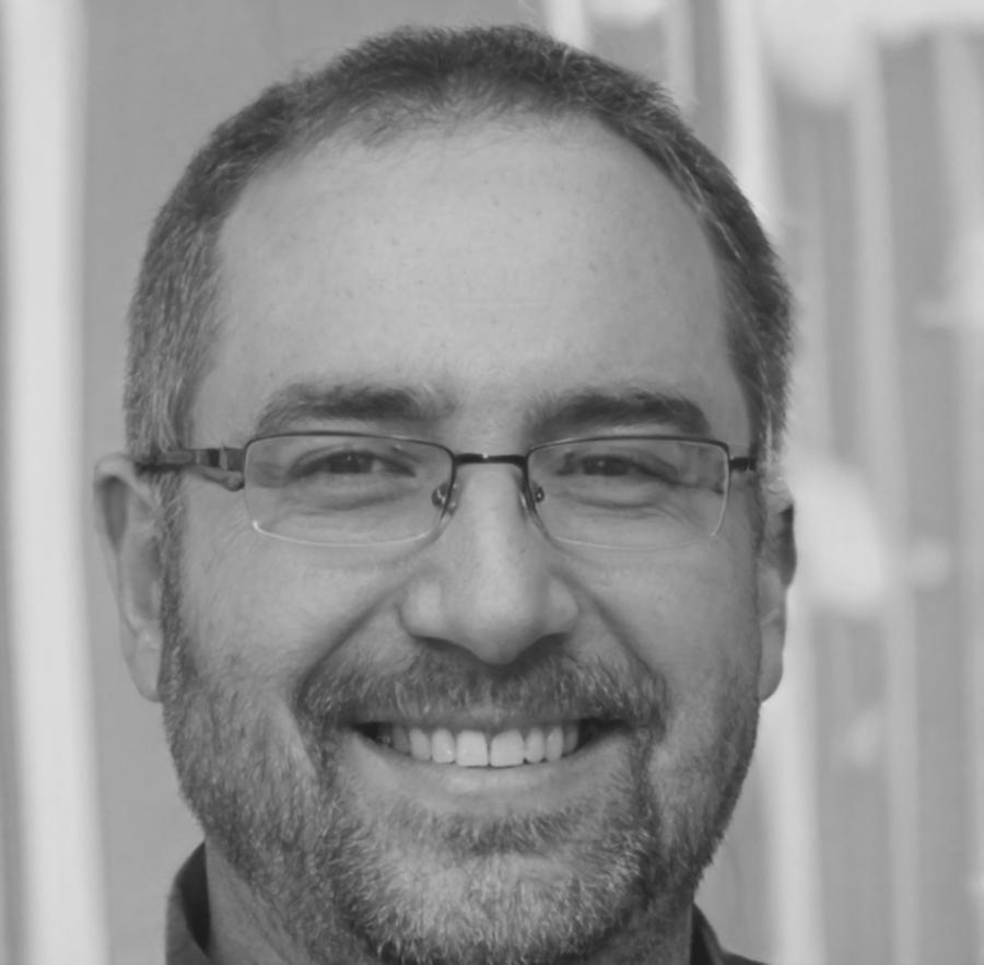 Carlos Mendoza, Director de Inversiones
